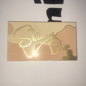 Kylie Jenner Skinny Dip Face Duo